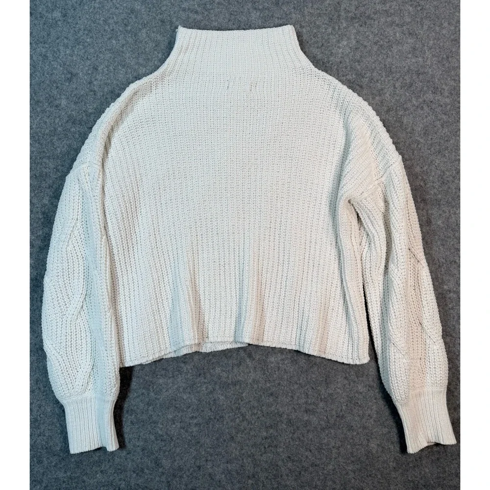 Poof Apparel Women White Chenille Cable Knit Mock Neck Sweater Large